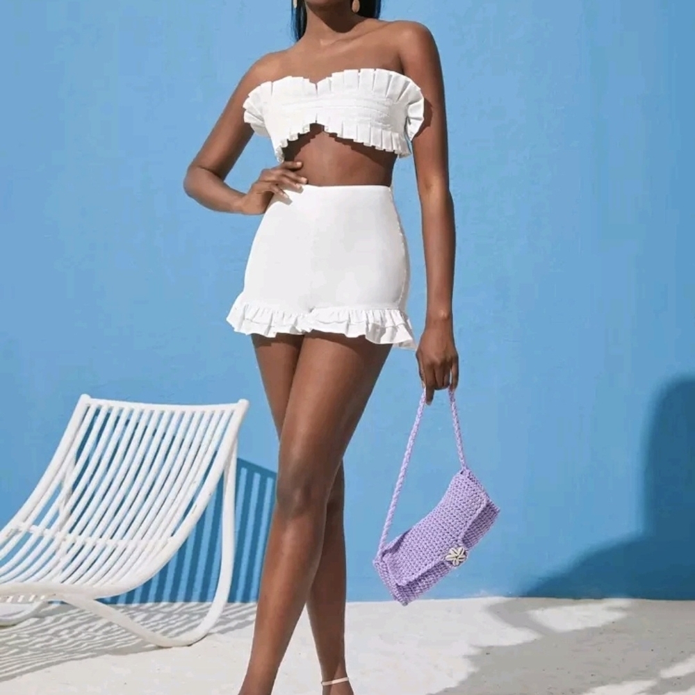 Elegant White Ruffle Short Set - Picture 2 of 4